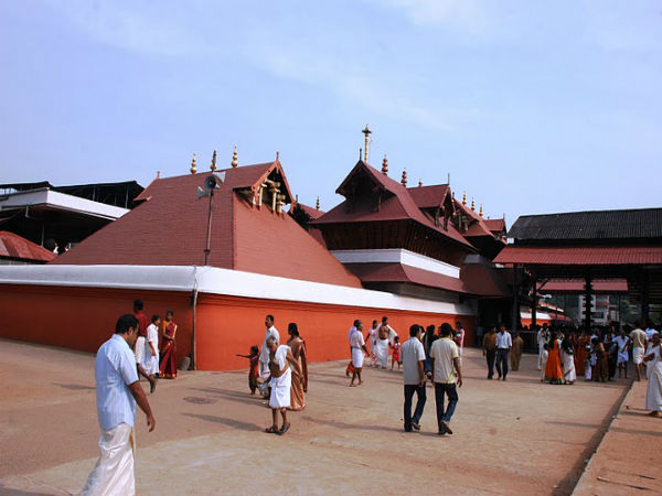 ಗುರುವಾಯೂರ್ ಕೃಷ್ಣ ದೇವಸ್ಥಾನ