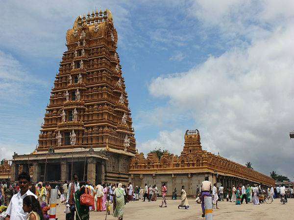 ಹುಣ್ಣಿಮೆ ದಿನ ವಿಶೇಷ ಪೂಜೆ