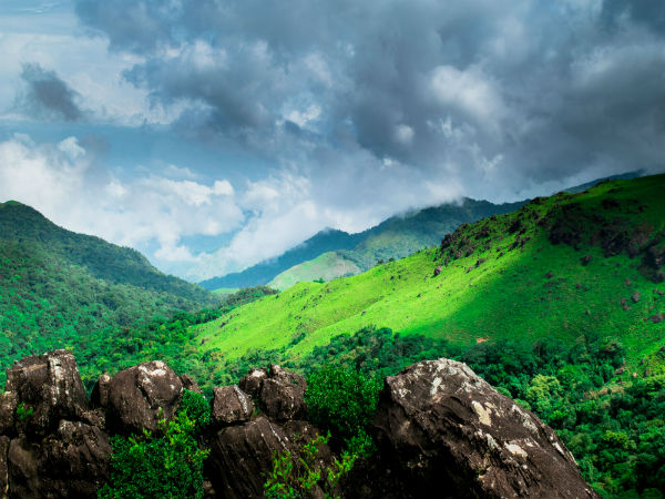 ತಡಿಯಂದಮೋಲ್