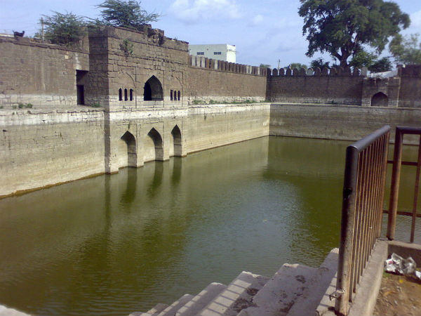 ತಾಜ್ ಬೌಡಿ