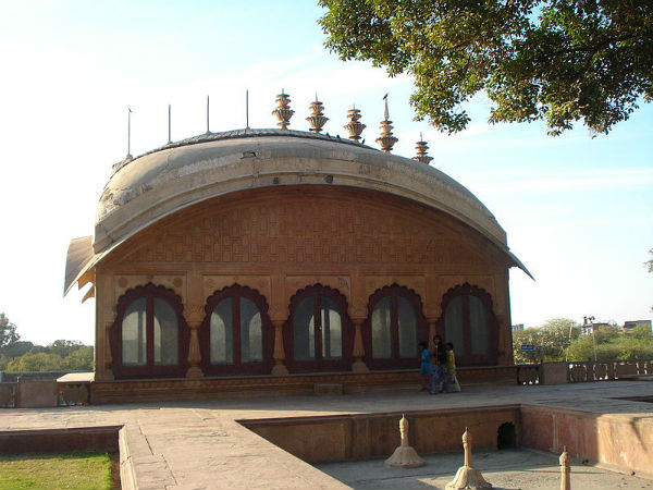 ಸೂರಜ್ ಭವನ