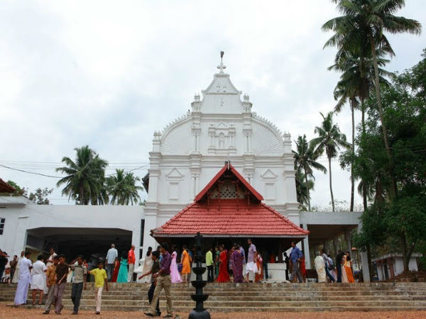 ಎಲ್ಲಿದೆ ಈ ವಿಶೇಷ ಚರ್ಚ್