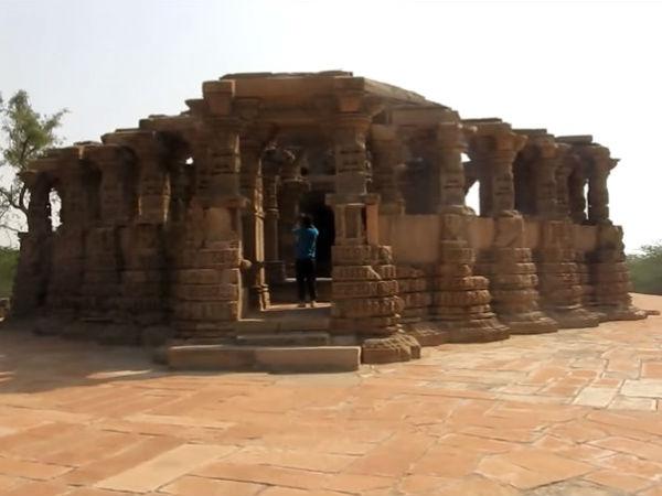 ಜನರೆಲ್ಲಾ ಕಲ್ಲಾಗಲಿ ಎಂದು ಶಾಪ ನೀಡಿದ ತಪಸ್ವಿ