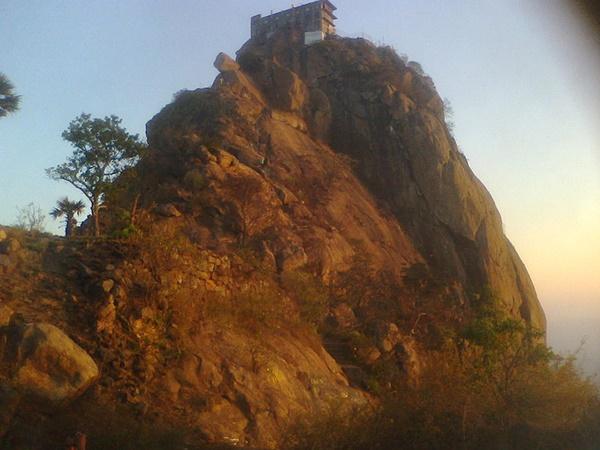 ಟ್ರೆಕ್ಕಿಂಗ್