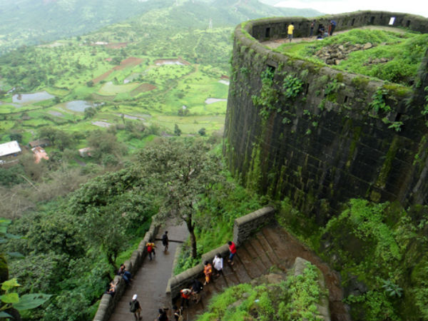 ಸಿನ್ಹಾ ಘಡ್