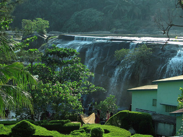 ತಿರುಪರಪ್ಪು ಜಲಪಾತದ ಸುತ್ತಮುತ್ತಲಿನ ತಾಣಗಳು