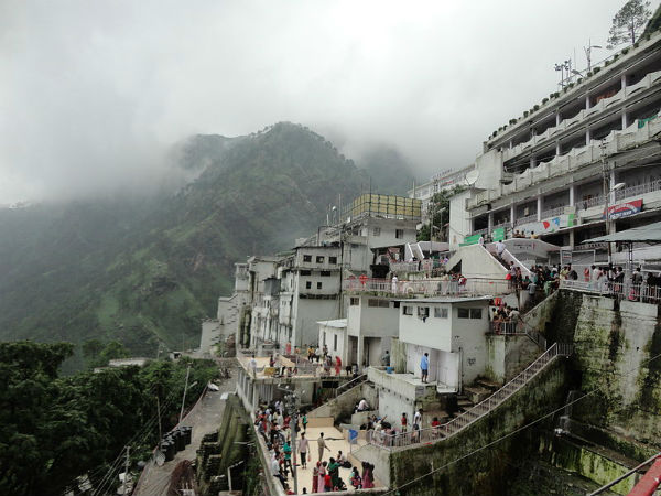 ಗರ್ಭ ಜೂನ್