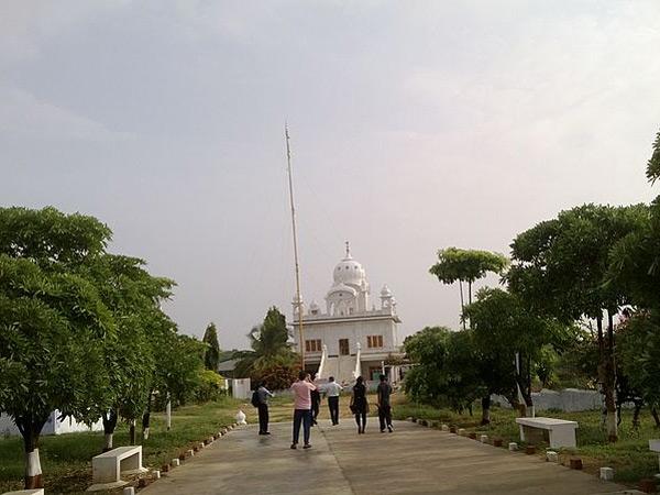 1. ಎಲ್ಲಿದೆ?