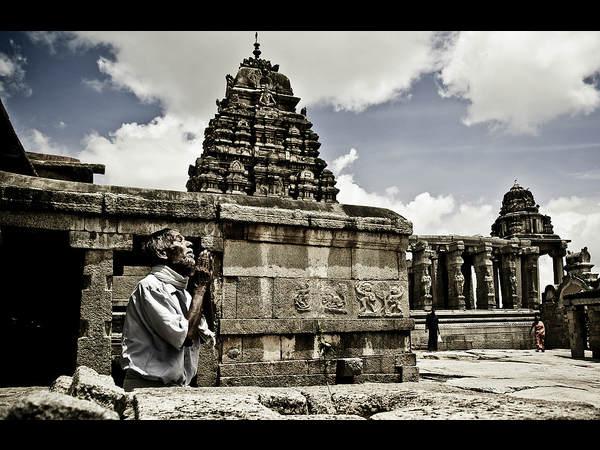 2.ವೀರಭದ್ರ ದೇವಸ್ಥಾನ