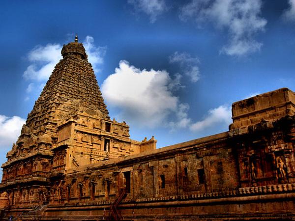 4.ಬೃಹದೀಶ್ವರ ದೇವಾಲಯ