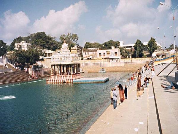 ೯. ಆ ದಿನಗಳಲ್ಲಿ