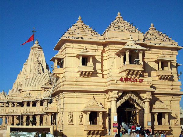 37 ಅಡಿ ಉದ್ದದ ಧ್ವಜ