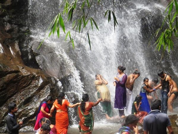 1.ಕೈಗಾ ಜಲಪಾತ