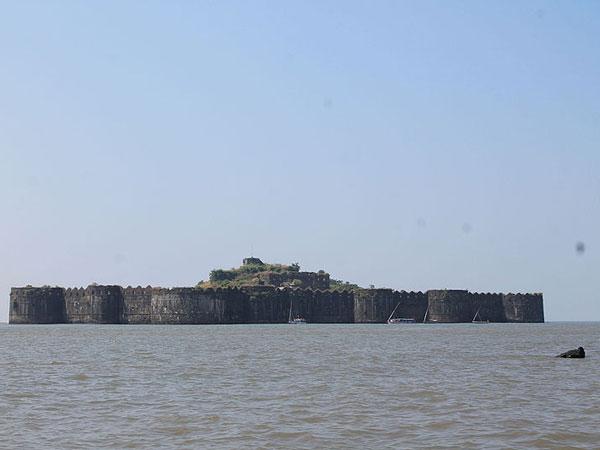 3.ಶತ್ರುಗಳ ದಾಳಿ
