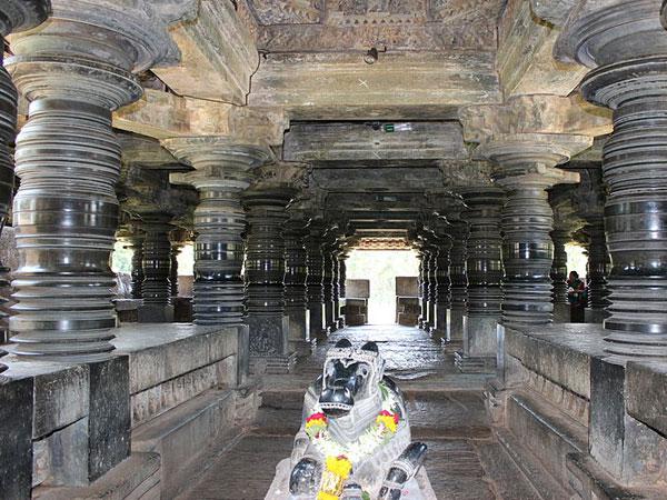೩. ಹೊಯ್ಸಳ ಶೈಲಿಯ ಶಿಲ್ಪ ಸೌಂದರ್ಯ