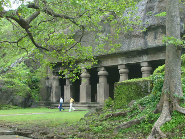 ಎಲಿಫೆಂಟಾ ಕೇವ್ಸ್(ಗುಹೆಗಳು)