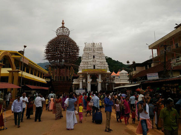 ಕುಕ್ಕೆಸುಬ್ರಹ್ಮಣ್ಯ ದೇವಸ್ಥಾನ, ಕರ್ನಾಟಕ
