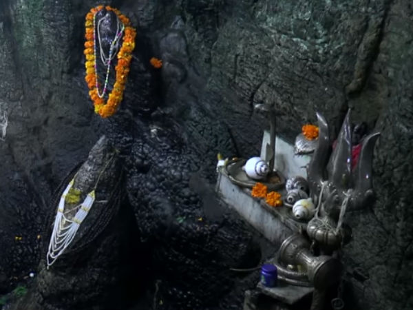 ಸ್ವಯಂ ಭೂ ಶಿವಲಿಂಗ