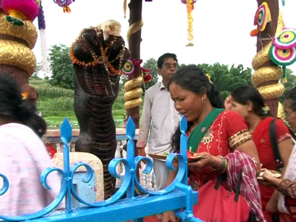 ಶೇಷನಾಗ ದೇವಾಲಯ, ಜಮ್ಮು ಮತ್ತು ಕಾಶ್ಮೀರ