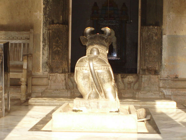 ವಾಲ್ಕೇಶ್ವರ ದೇವಾಲಯ