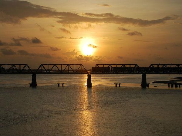 ಸೂರ್ಯಾಸ್ತದ ಮಾಯಾಜಾಲದ ಪ್ರದೇಶಗಳಿವು...