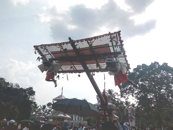 ಬೆನ್ನಿಗೆ ಕೊಕ್ಕೆ