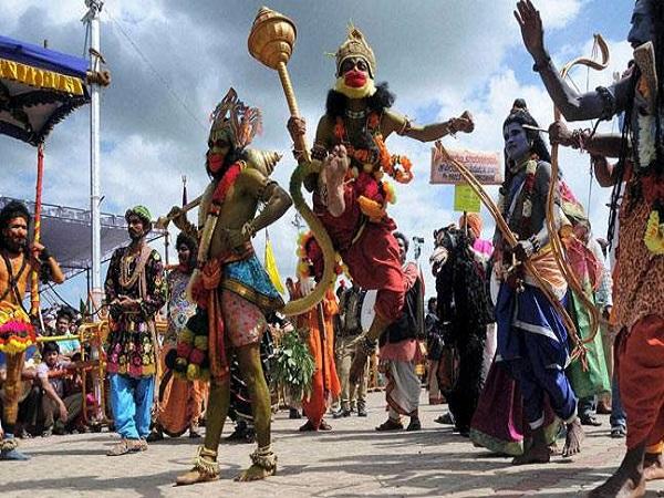 ಮೋಟಾರ್ ಸೈಕಲ್ ಸ್ಟಂಟ್