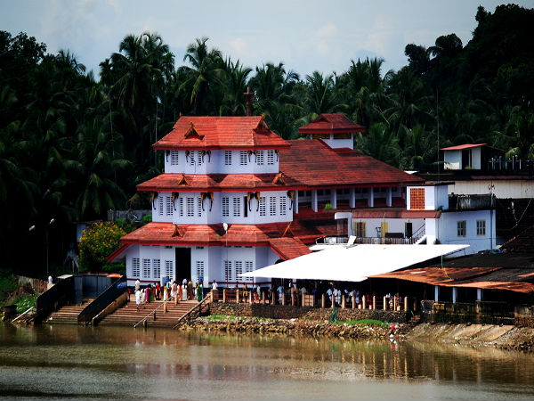 ಕೇರಳದ ಮುತ್ತಪ್ಪನ ದೇವಾಲಯ