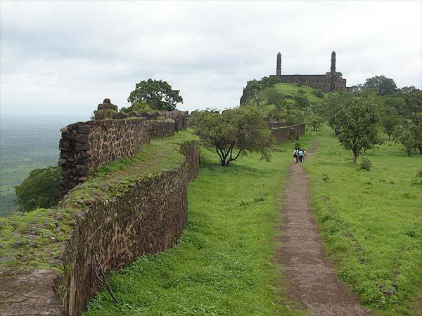 ಎಲ್ಲಿದೆ ಈ ಅಸೀರ್ಘಡ್ ಕೋಟೆ