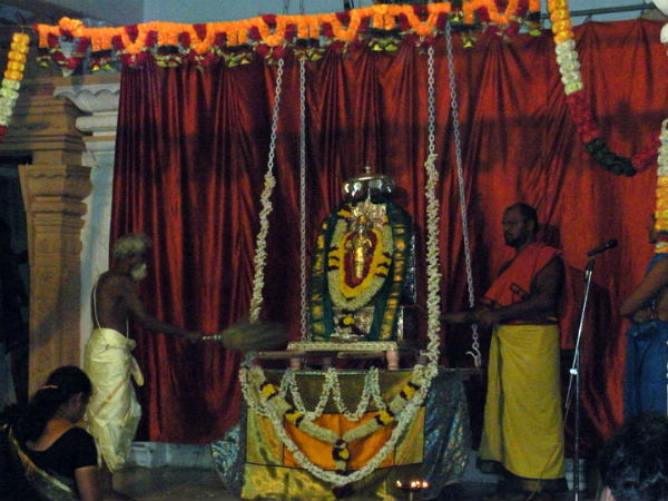 ಪ್ರದಕ್ಷಿಣೆ