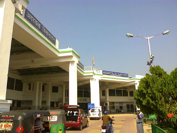 ಹ್ಯಾಂಗ್ಔಟ್ ಸ್ಥಳ