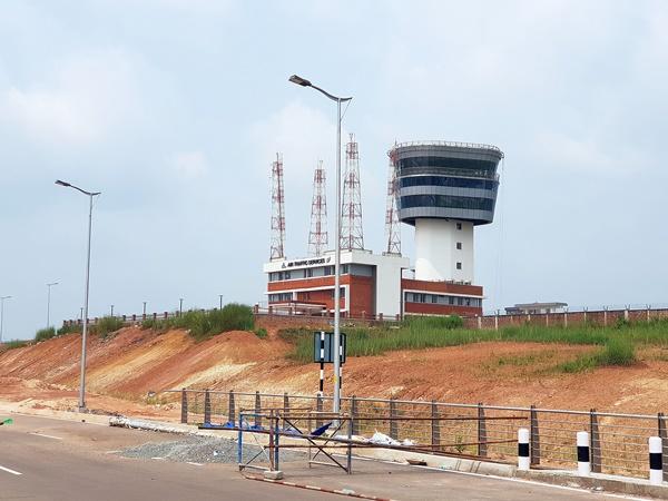 ಮೂರು ಕಂಪೆನಿಗಳು