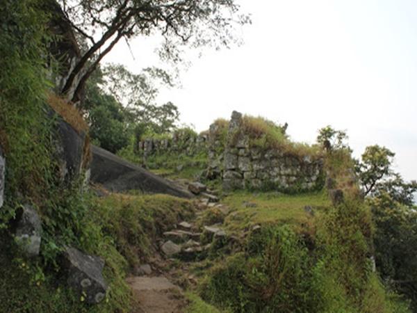 ಗುಹಾ ದೇವಾಲಯ