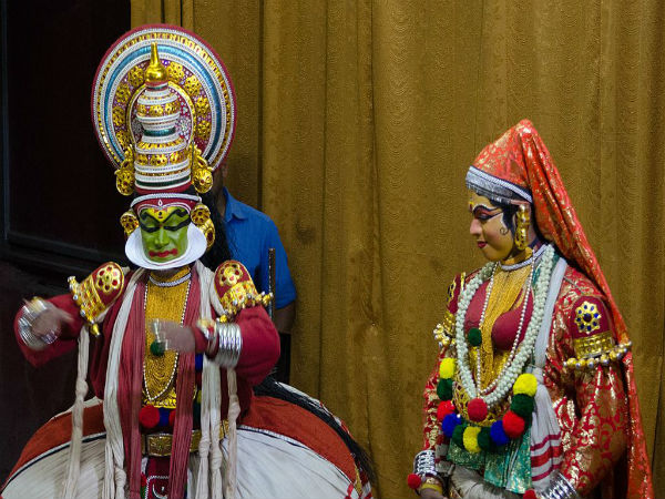 ಕಥಕ್ಕಳಿ