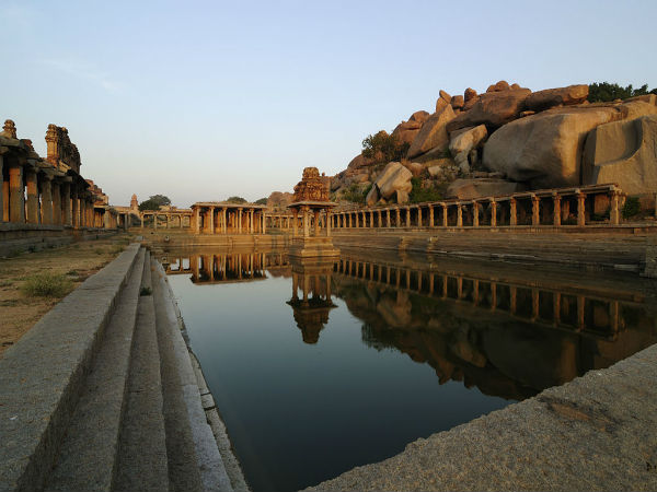 ಟ್ರಾವೆಲ್ ಗೈಡ್ಗಳು