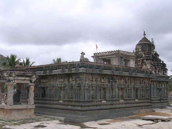 ಸೋಮನಾಥೇಶ್ವರ ದೇವಾಲಯ