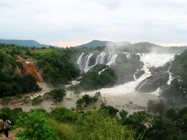 ಗಗನಚುಕ್ಕಿ, ಬರಚುಕ್ಕಿ