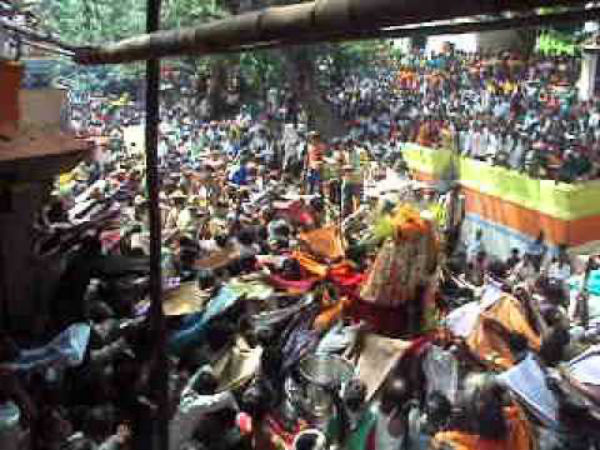 ಹಣ ಆಯ್ದುಕೊಳ್ಳು ಸಾಕಷ್ಟು ಜನರು ಬರುತ್ತಾರೆ