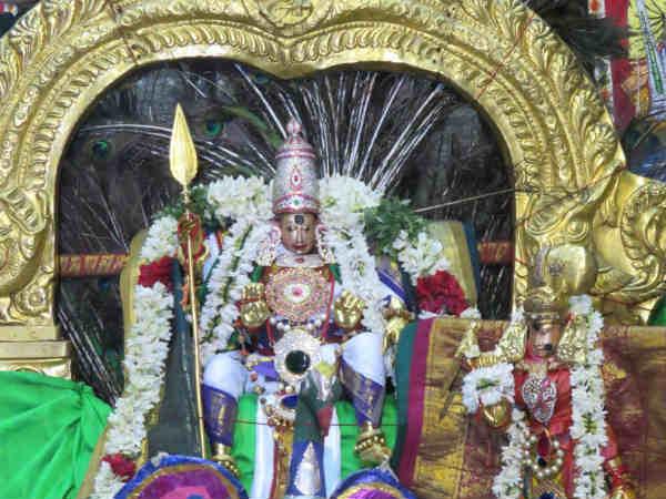 ವಿಗ್ರಹ ಬೆವರುವುದು