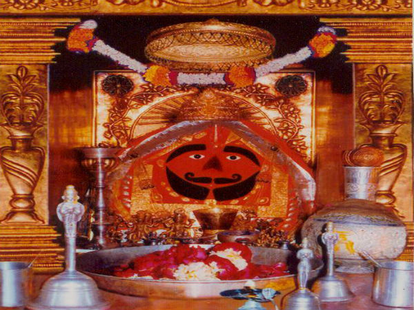 ಗಡ್ಡ ಮೀಸೆಯ ಹನುಮ