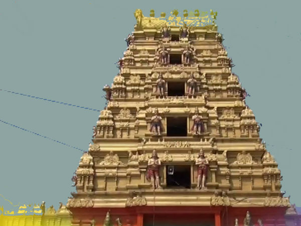 ಹನುಮನಿಗೆ ನೀರಿನ ಅಭೀಷೇಕ