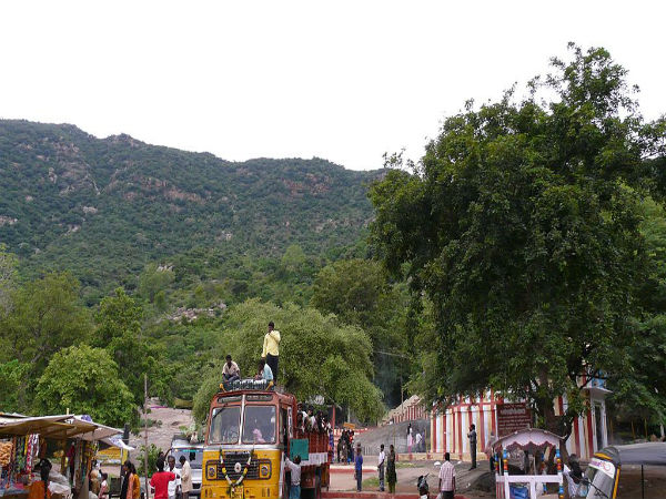 3000 ಅಡಿ ಎತ್ತರದಲ್ಲಿದೆ