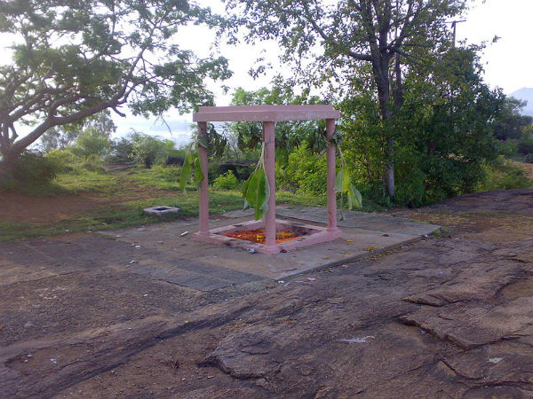 ಬಿಲ್ಲನ್ನು ಎತ್ತಿದ ಪುಟ್ಟ ಬಾಲಕ