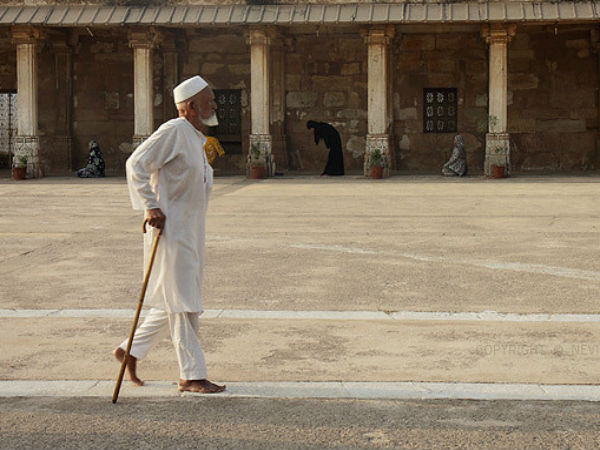 ಪೀರ್ ಹಜಾರಥ್ ದರ್ಗಾ