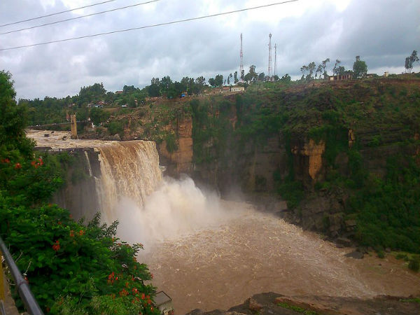 201 ಮೀಟರ್ ಉದ್ದದ ತೂಗು ಸೇತುವೆ