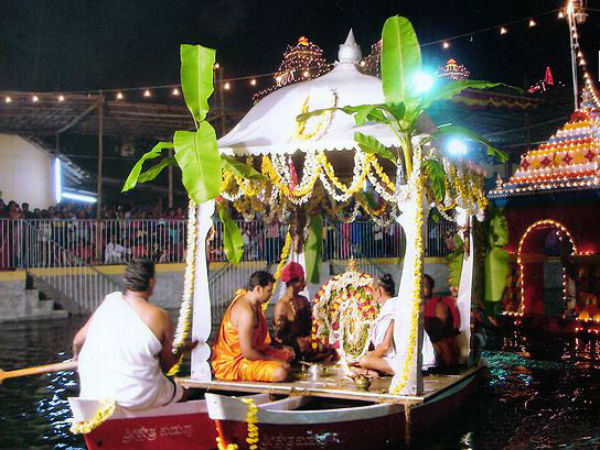 ಕುಡುಪುವಿನಲ್ಲಿ ನೆಲೆಸಿರುವ ಮಹಾಶೇಷ, ಮಹಾವಿಷ್ಣು, ಸುಬ್ರಹ್ಮಣ್ಯ