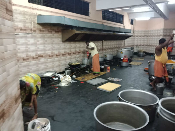 ಪ್ರತಿದಿನ ಅನ್ನ ಪ್ರಸಾದ