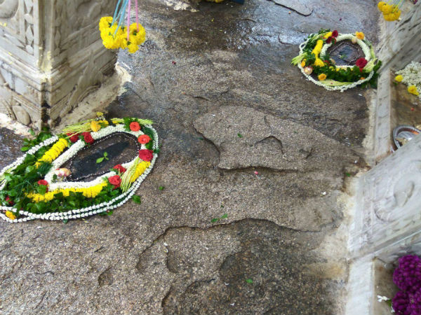 1101 ಮೆಟ್ಟಿಲು