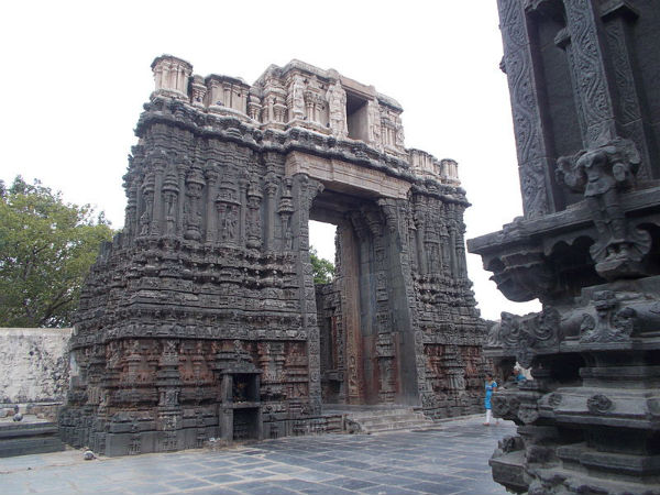 ಪಟ್ಟಣವೇ ಮುಳುಗಿ ಹೋಗುತ್ತದೆ