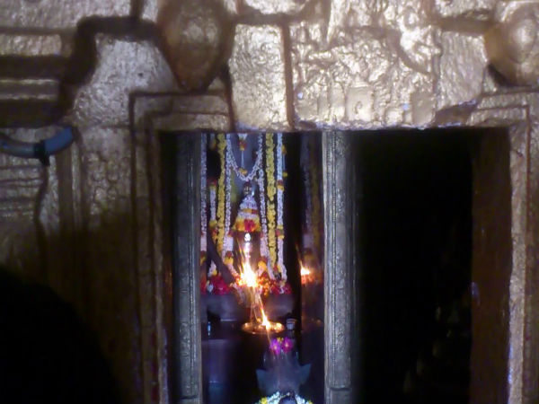 ಹೂವಿನ ಪ್ರಸಾದ